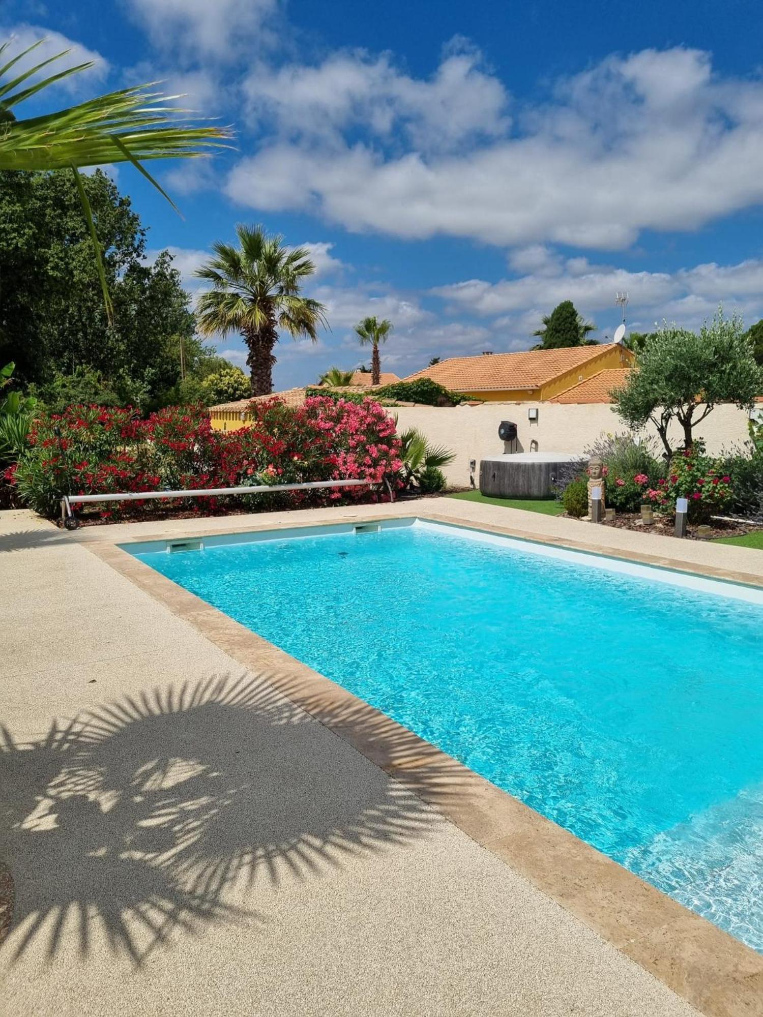 Appartement Top Entre Mer Et Montagne Thezan-les-Beziers Ngoại thất bức ảnh