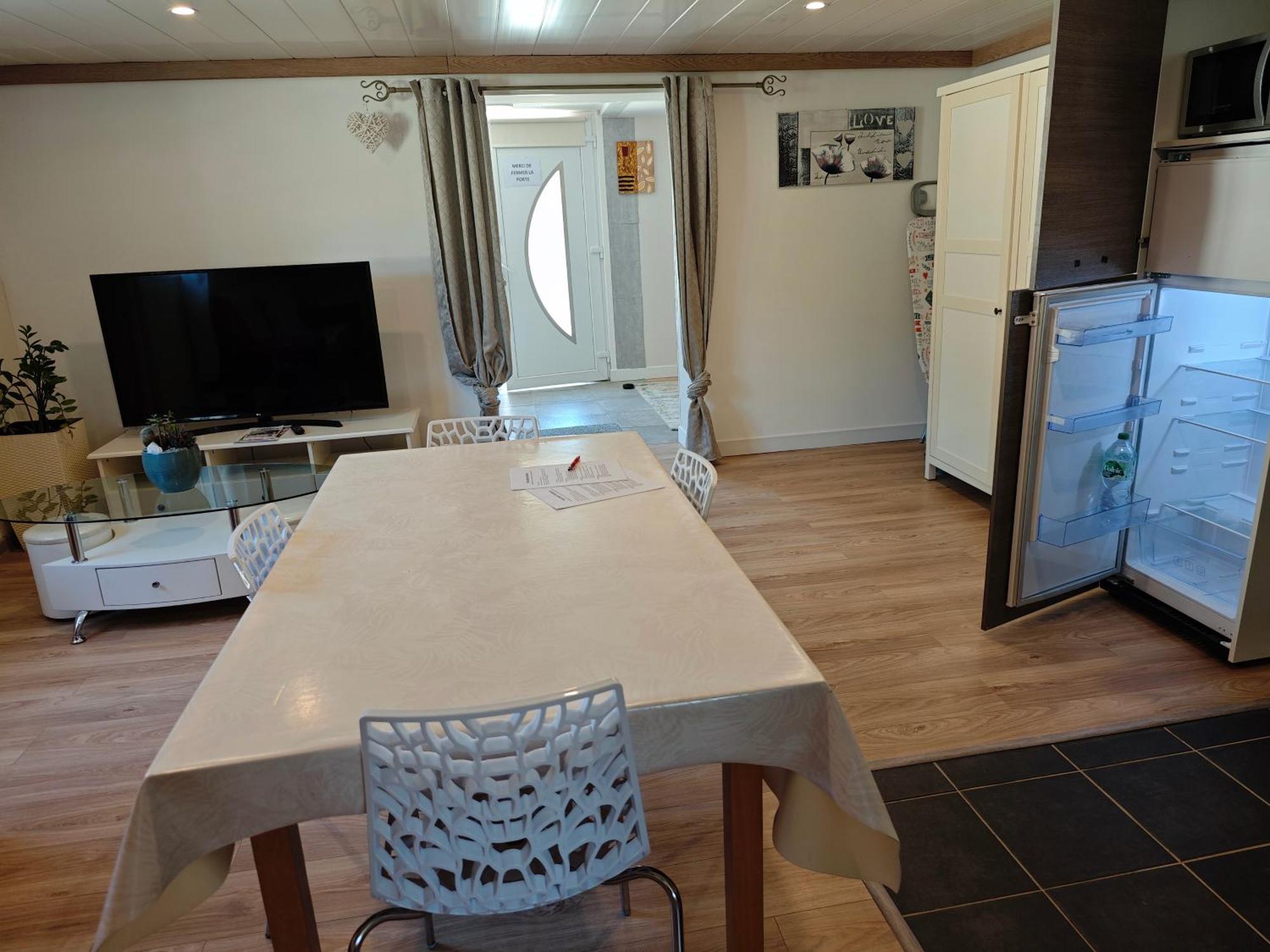 Appartement Top Entre Mer Et Montagne Thezan-les-Beziers Ngoại thất bức ảnh